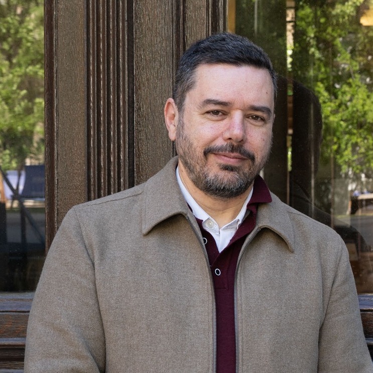 Picture of Juan Grigera